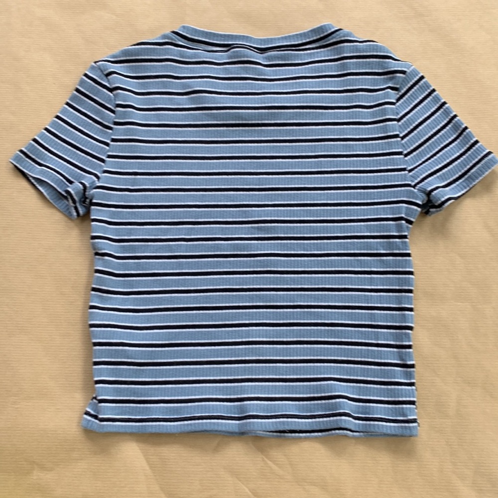 H&M Crop Top - Picture 2 of 2